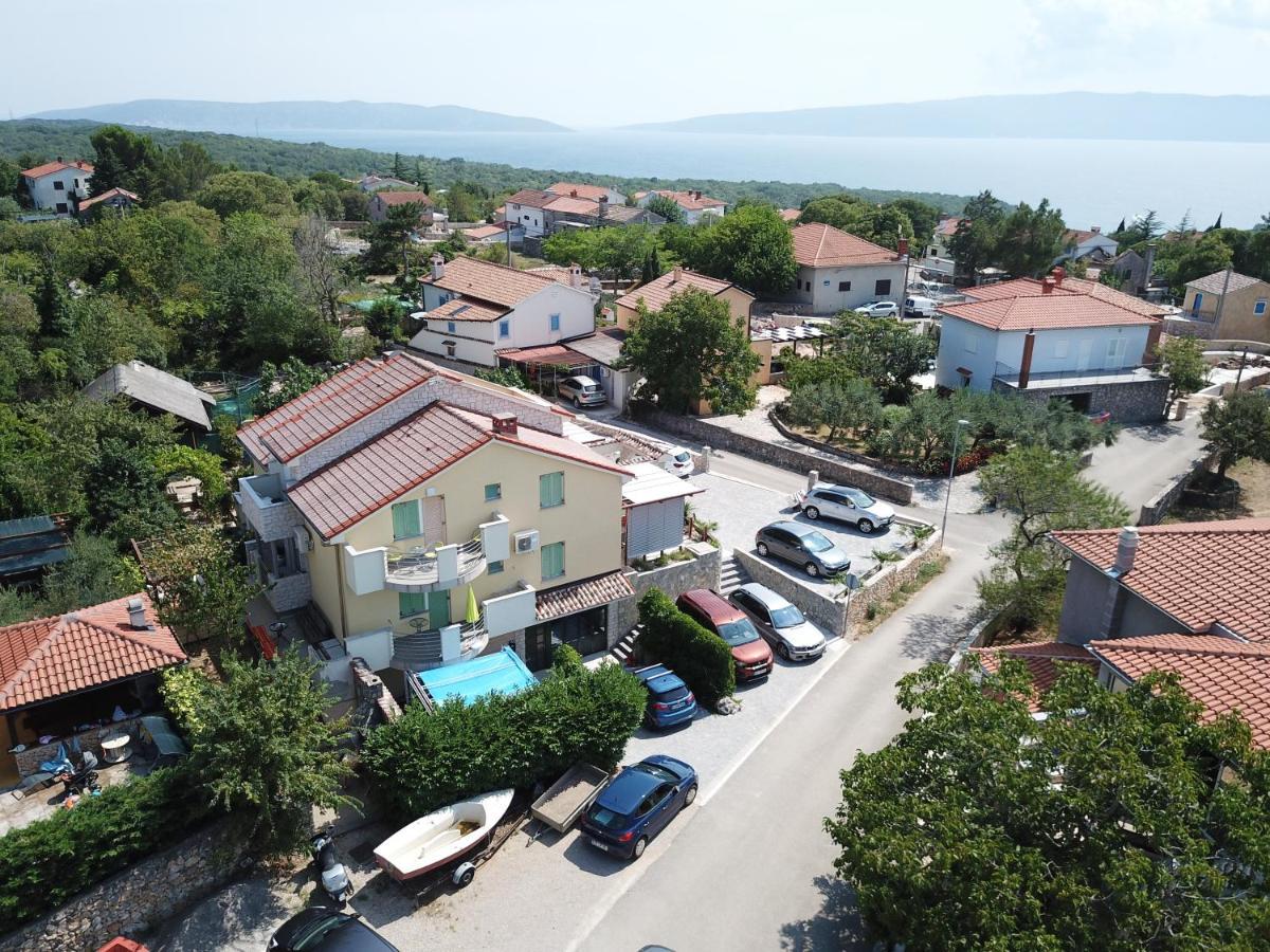 Lavanda Apartments&Studios Pinezići Екстериор снимка