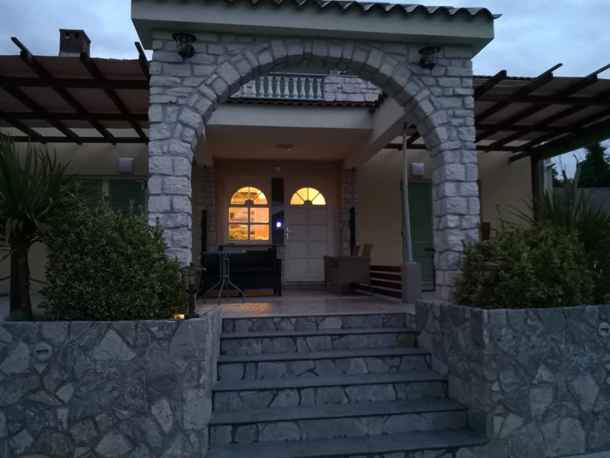 Lavanda Apartments&Studios Pinezići Екстериор снимка