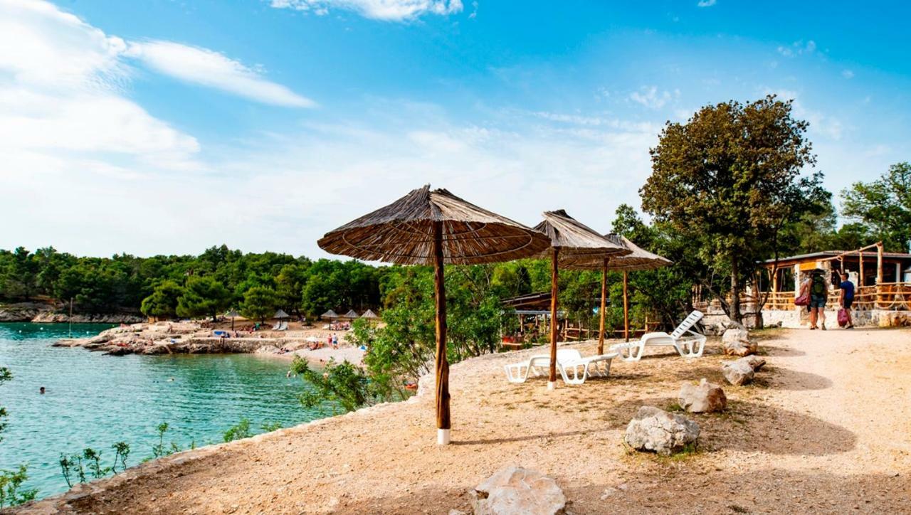 Lavanda Apartments&Studios Pinezići Екстериор снимка