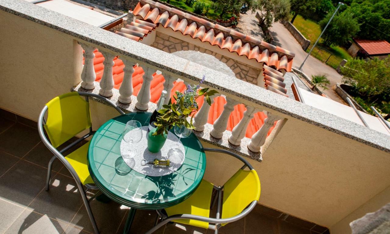 Lavanda Apartments&Studios Pinezići Екстериор снимка