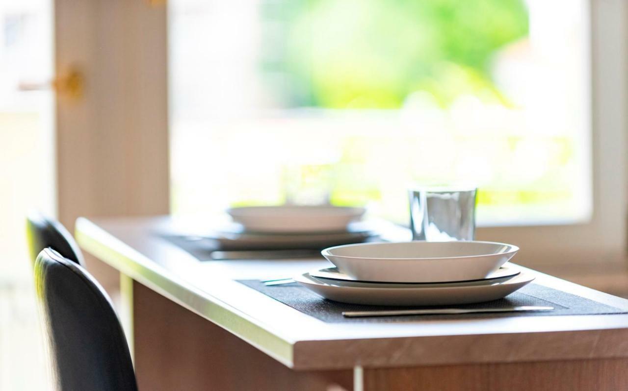 Lavanda Apartments&Studios Pinezići Екстериор снимка