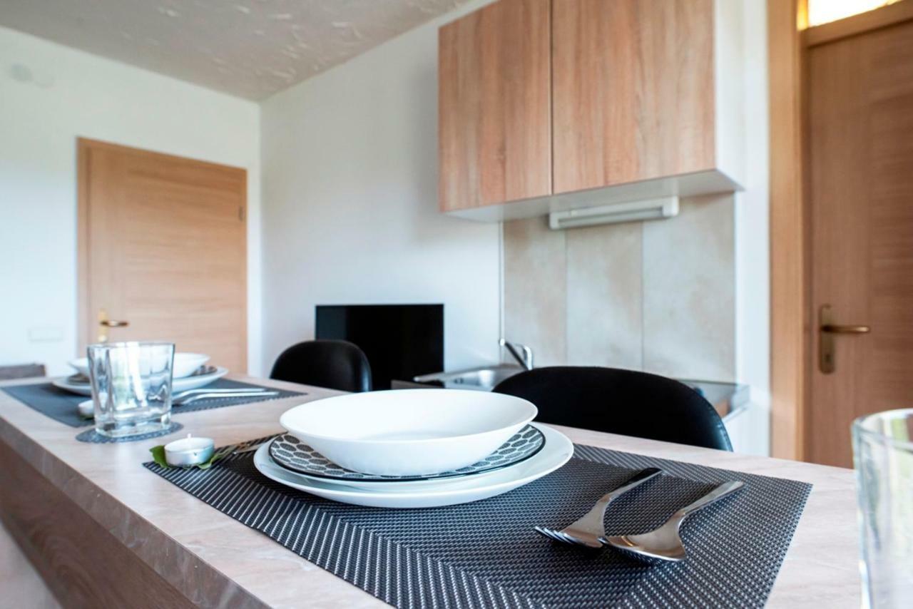 Lavanda Apartments&Studios Pinezići Екстериор снимка